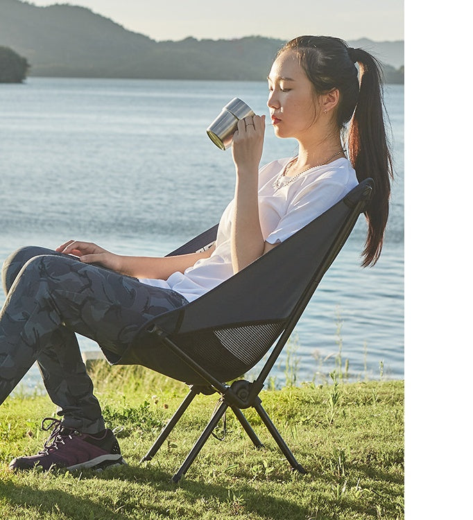 Experience Ultimate Comfort with Our Ultralight Outdoor Folding Camping Chair
