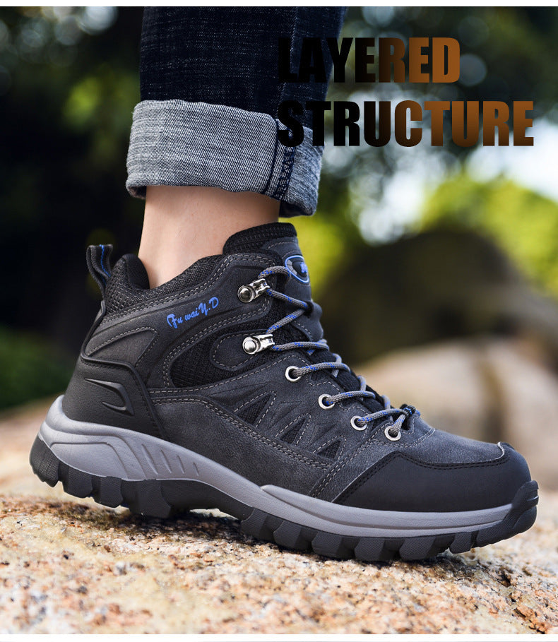 Outdoor climbing shoes